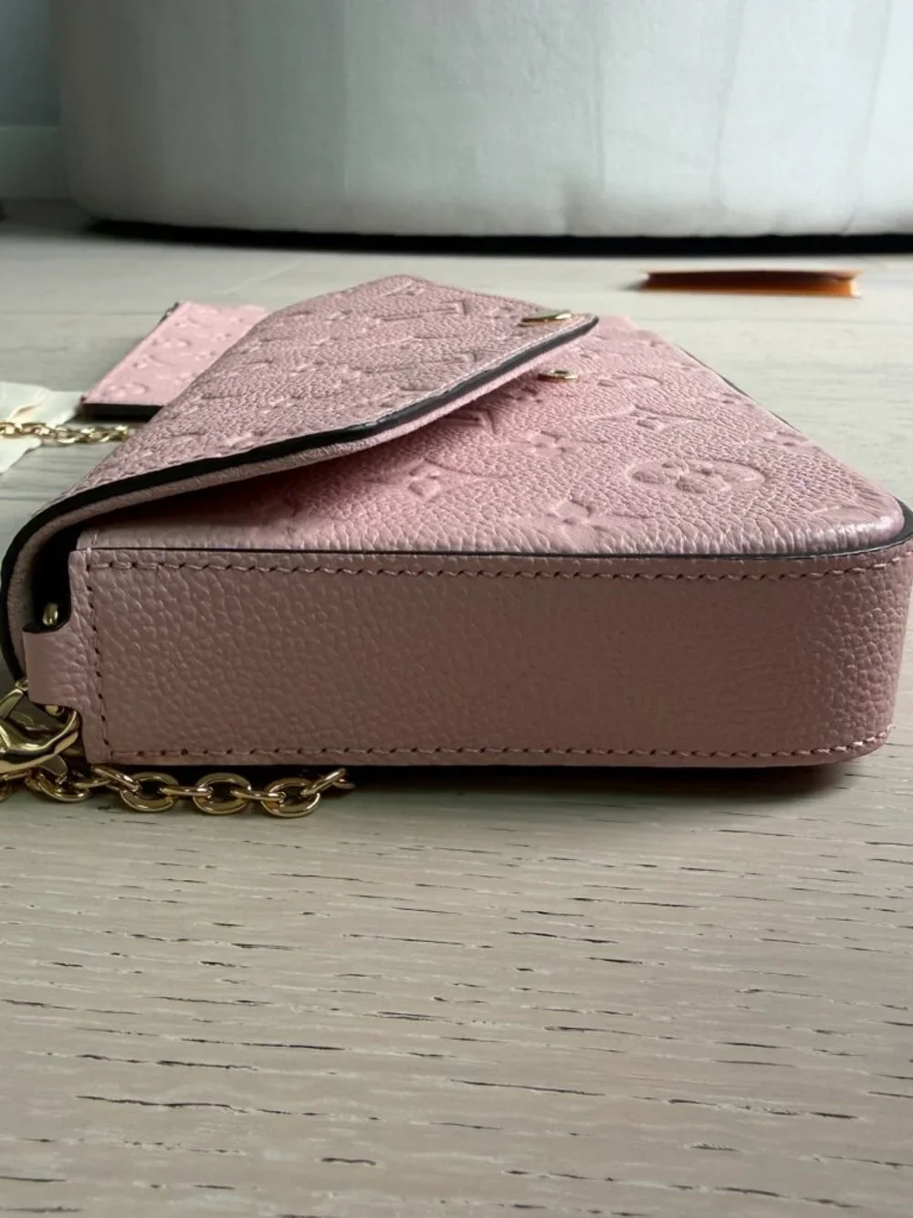 Louis Vuitton Pochette Félicie Monogram Empreinte Rose Poudre